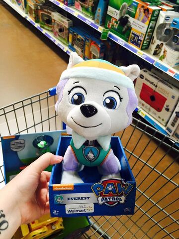 File:Bigger Everest plush.jpg