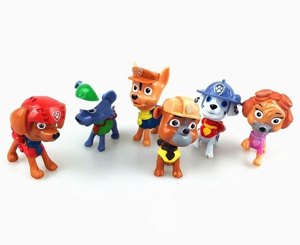 File:KnockoffBobbleheads.jpg