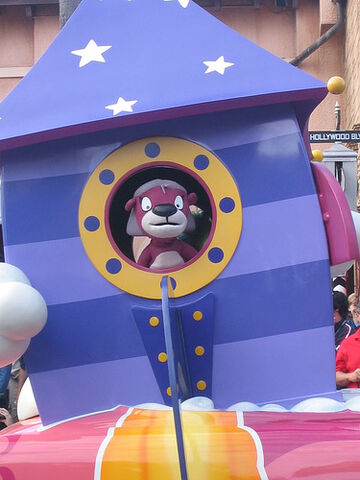 File:Disneystarsandmotorcarsparadejelly.jpg