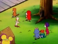 PB&J Otter - Munchy Walks Away