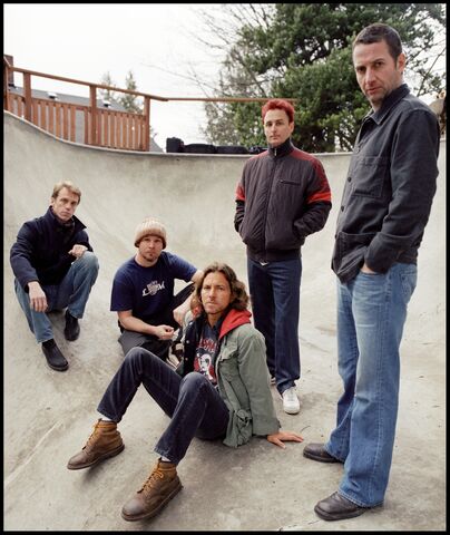 File:DC-Pearl Jam 2006-12.jpg