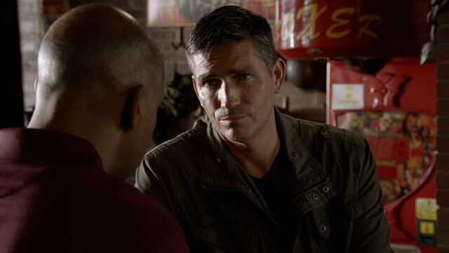 File:1x03 ReeseAndLatimer.jpg