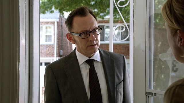 File:1x02 - Arthur Bellenger.jpg