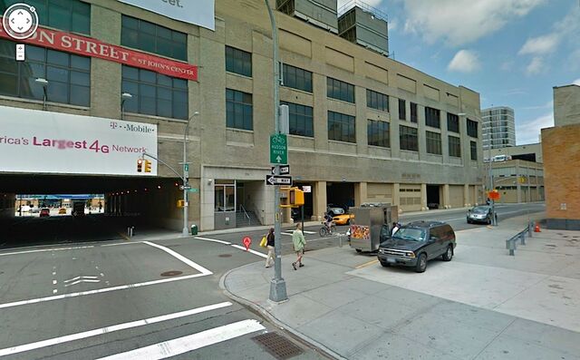 File:1x01 8th precinct.jpg