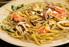 Singapore Hokkien mee