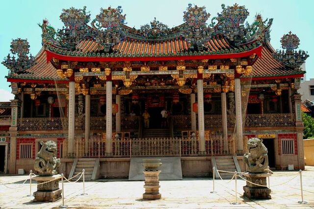 File:Leong San Tong Khoo Kongsi, George Town, Penang.jpg