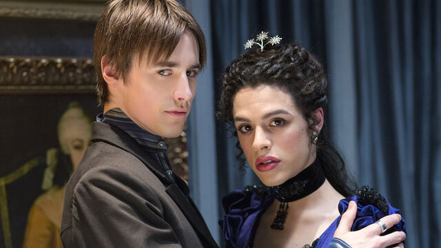 File:Dorian-grey-angelique-reeve-carney-jonny-beauchamp-season-2.jpg
