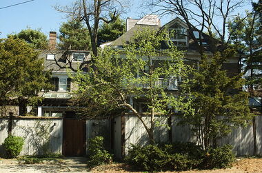 E.E. Cummings House
