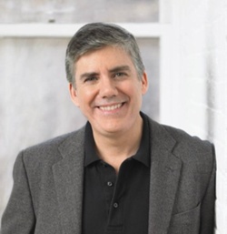 Berkas:Rick Riordan.jpg
