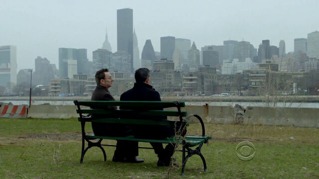 Archivo:PoI 1x01.jpg