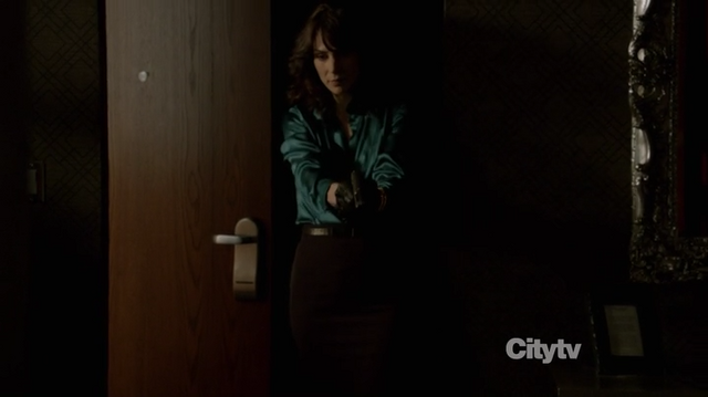 Archivo:1x20 - Kara hotel.png