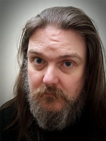 File:Christopher Winchester.jpg