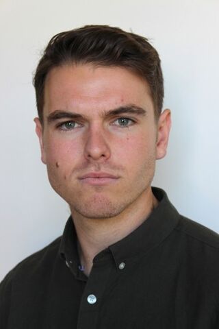 File:Lee Barrett.jpg