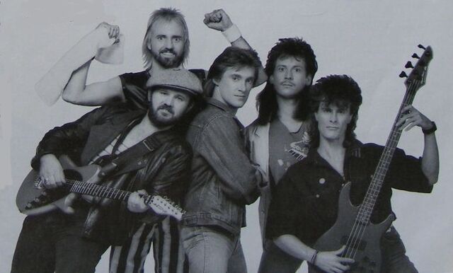 File:Petra band This Means War 1987.jpg