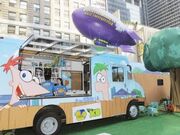 Phineas-Ferb-Platy-bus-