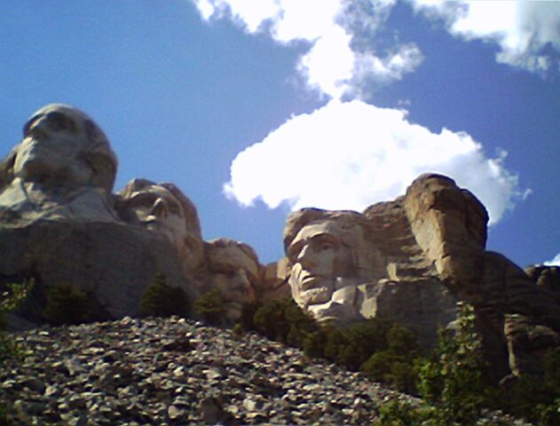 File:Mt Rushmore 2.jpg