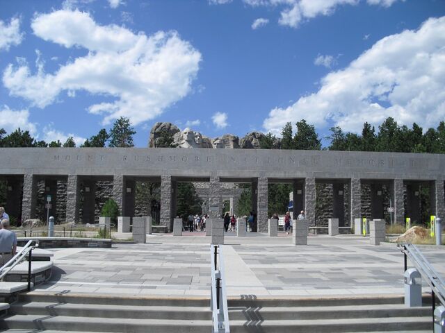 File:Entry to Mount Rushomre.jpg