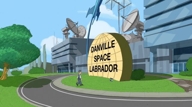 File:Sign with the word labratory misspelled.jpg