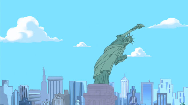 File:Caught on Statue of Liberty.jpg