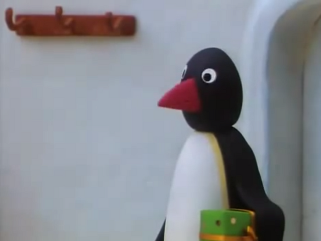 File:Pingu'sFamilyCelebrateChristmas14.png