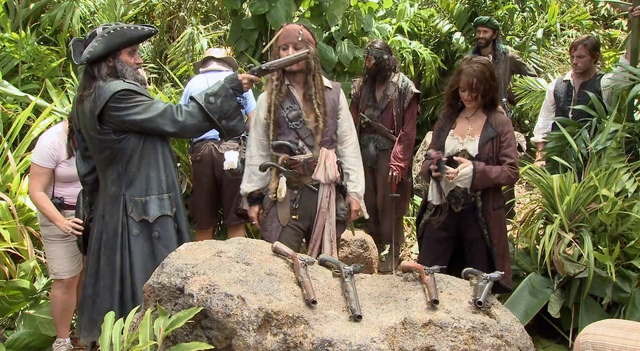 File:BehindTheScenes21.png