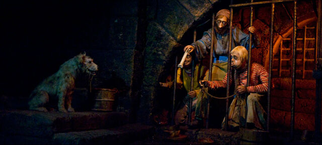 File:PrisonDogDisneylandsite.jpg