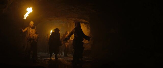 File:Qarcrewbbjackcave.jpg