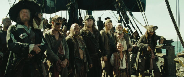 File:AWECrewbeforeElizabethleaves1.jpg