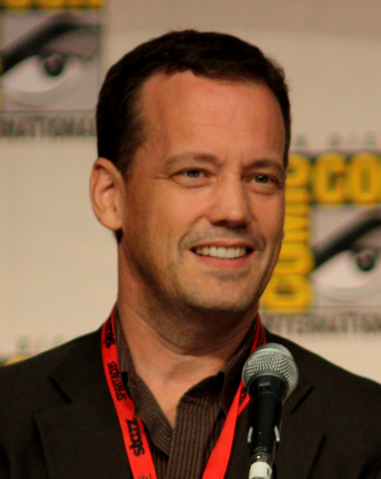 File:DeeBradleyBakerActor.png