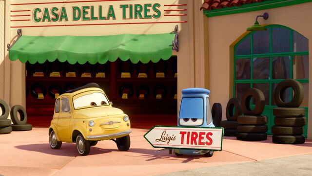 File:Cars-Shorty-Shorts-Spinning.jpg