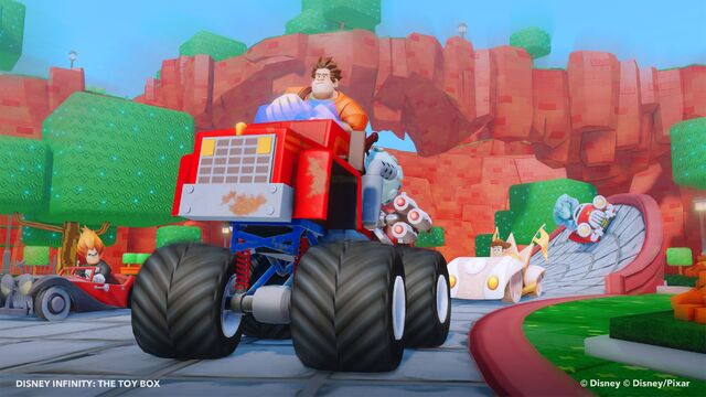 File:Disney-Infinity-Holiday-characters-5.jpg