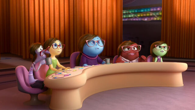 File:Inside-Out-Mother-Mind.jpg