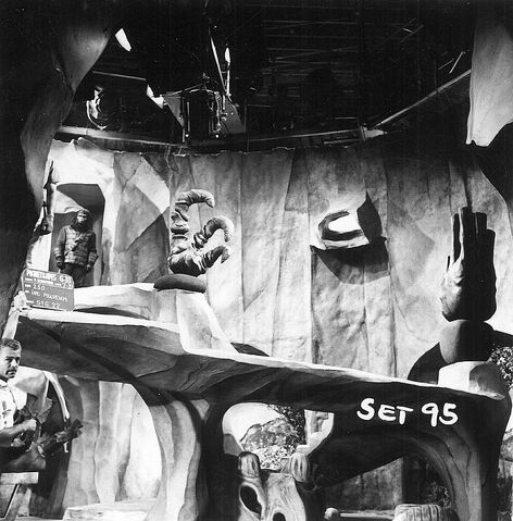 File:Fox Studio10.jpg