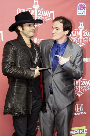 File:Rob & Q.jpg