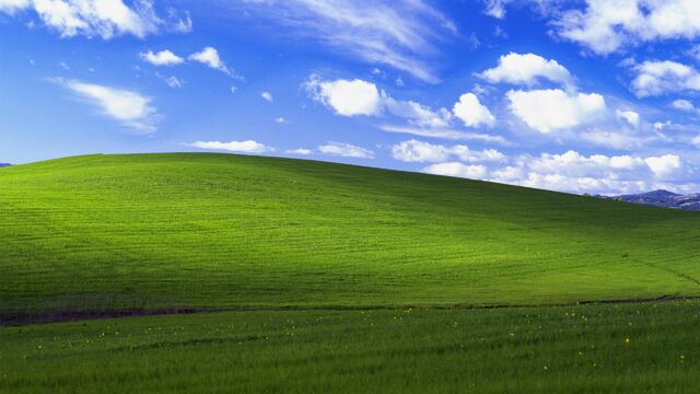 File:Bliss windows xp meadow stuff ultra 3840x2160 hd-wallpaper-242610.jpg