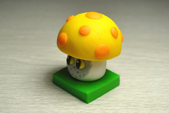 File:CostumedSunShroomFigure.jpg