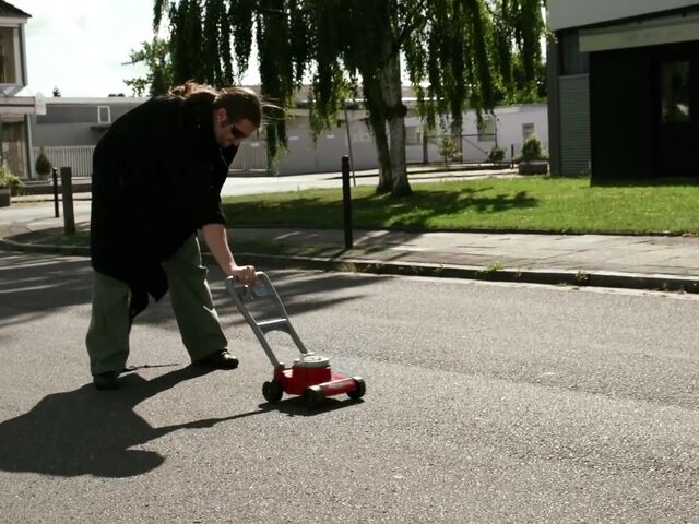 File:Lawnmower real life.jpg