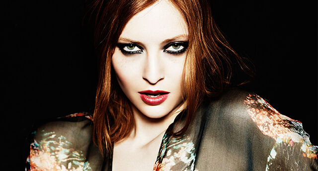 File:FayeNewAlbum.jpg