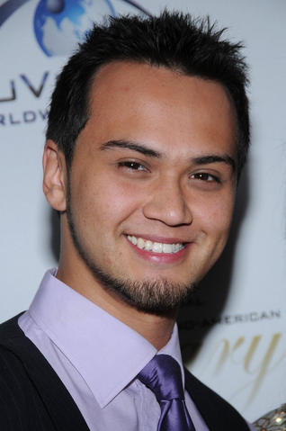 File:Billy Crawford.png