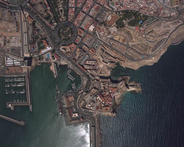 Archivo:Vista satelital de Melilla España.jpg