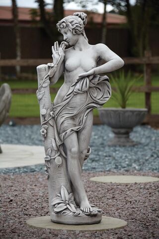 File:Annabel-Statue.jpg