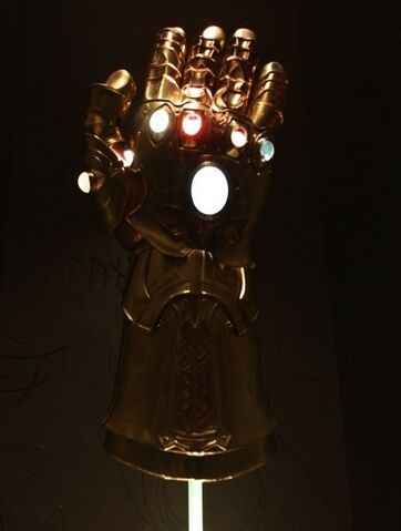 File:InfinityGauntletRL.jpg
