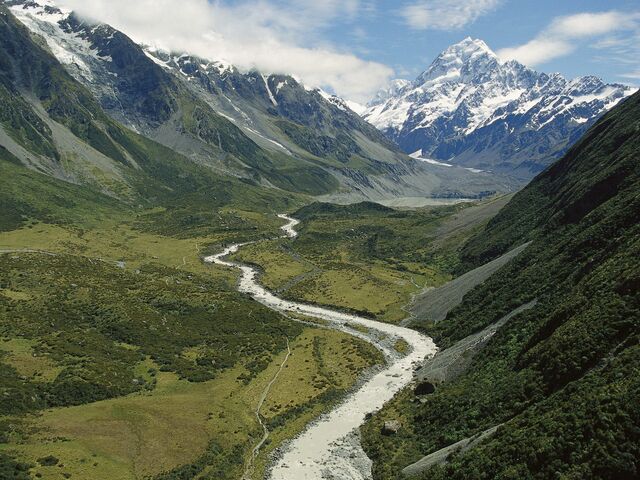File:Valley.jpg