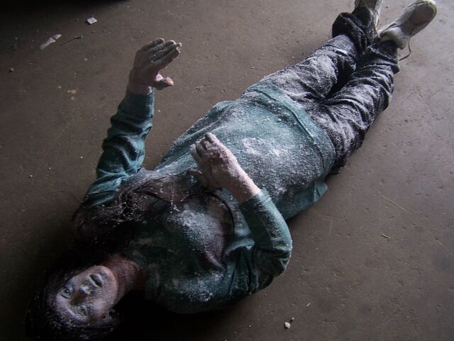 File:Frozen body 62.jpg