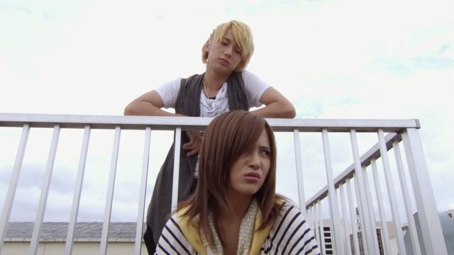 File:Luka and Don switched.jpg