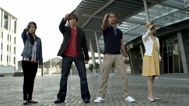 File:18x03 the team unites.jpg