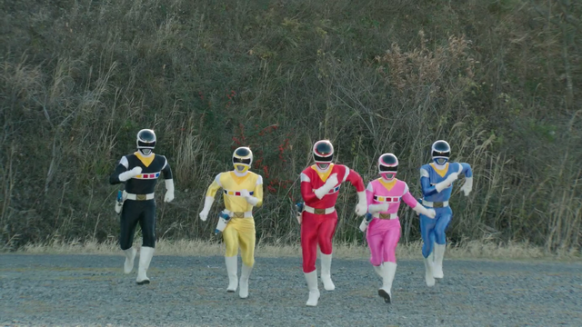 File:Megaranger (Super Hero Taisen).png