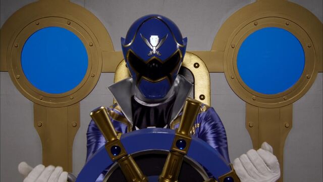 File:Gokaiger Blue cockpit.jpg