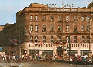 Hotel Bazar - lata 80-te.jpg