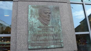 P 002.jpg